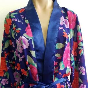Victoria's Secret Gold Label Floral Robe One Size